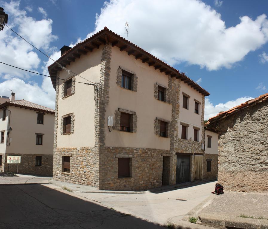 Apartamentos Rurales Gudar Exterior photo